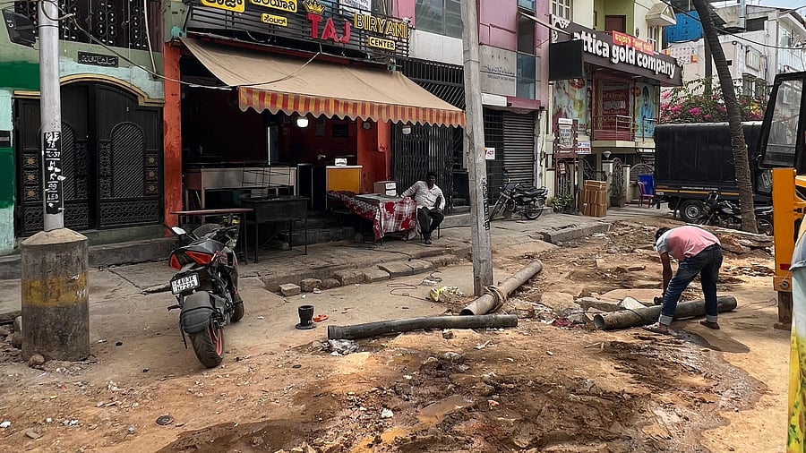 Broken roads and open drains are driving away customers, say restaurant owners.