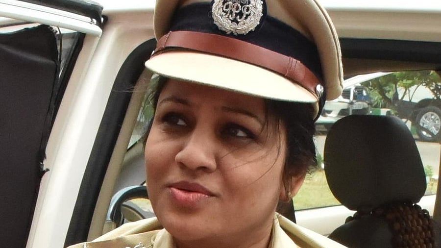 <div class="paragraphs"><p>D Roopa Moudgil.</p></div>