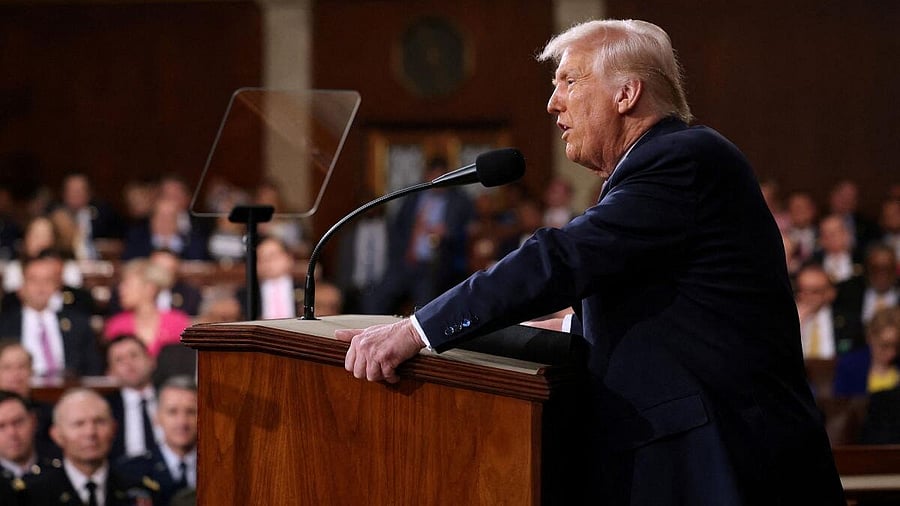 <div class="paragraphs"><p>Donald Trump</p></div>