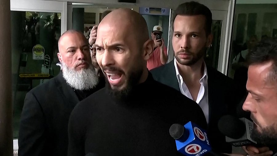 <div class="paragraphs"><p>Andrew Tate and his brother Tristan</p></div>