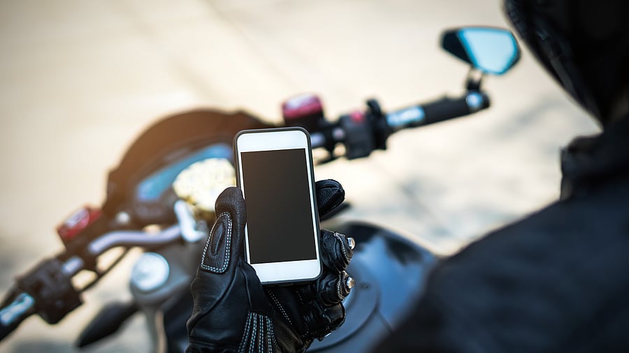 <div class="paragraphs"><p>Representative image showing a bike taxi </p></div>