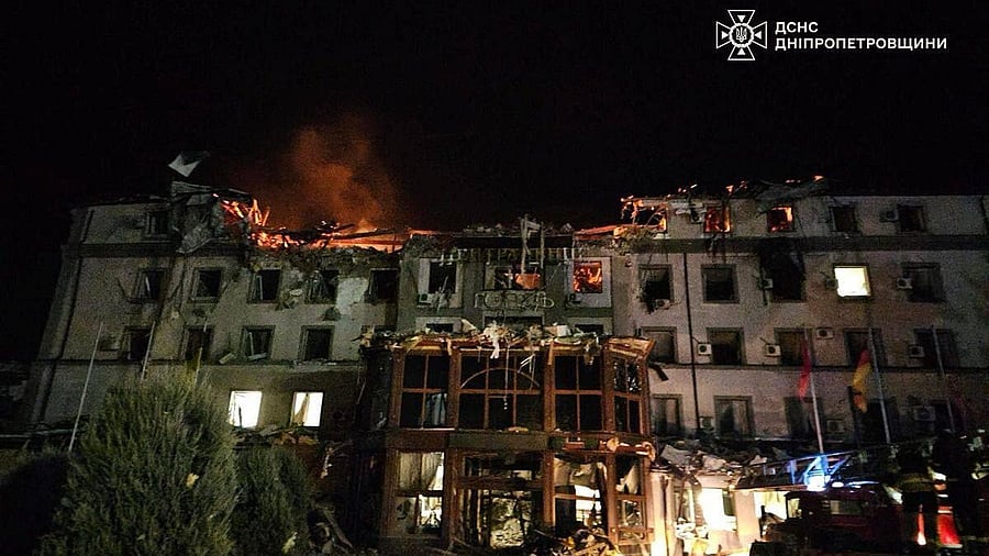 <div class="paragraphs"><p>A fire burns in a destroyed building following a Russian missile strike, amid Russia's attack on Ukraine, in Kryvyi Rih, Ukraine March 5, 2025. </p></div>