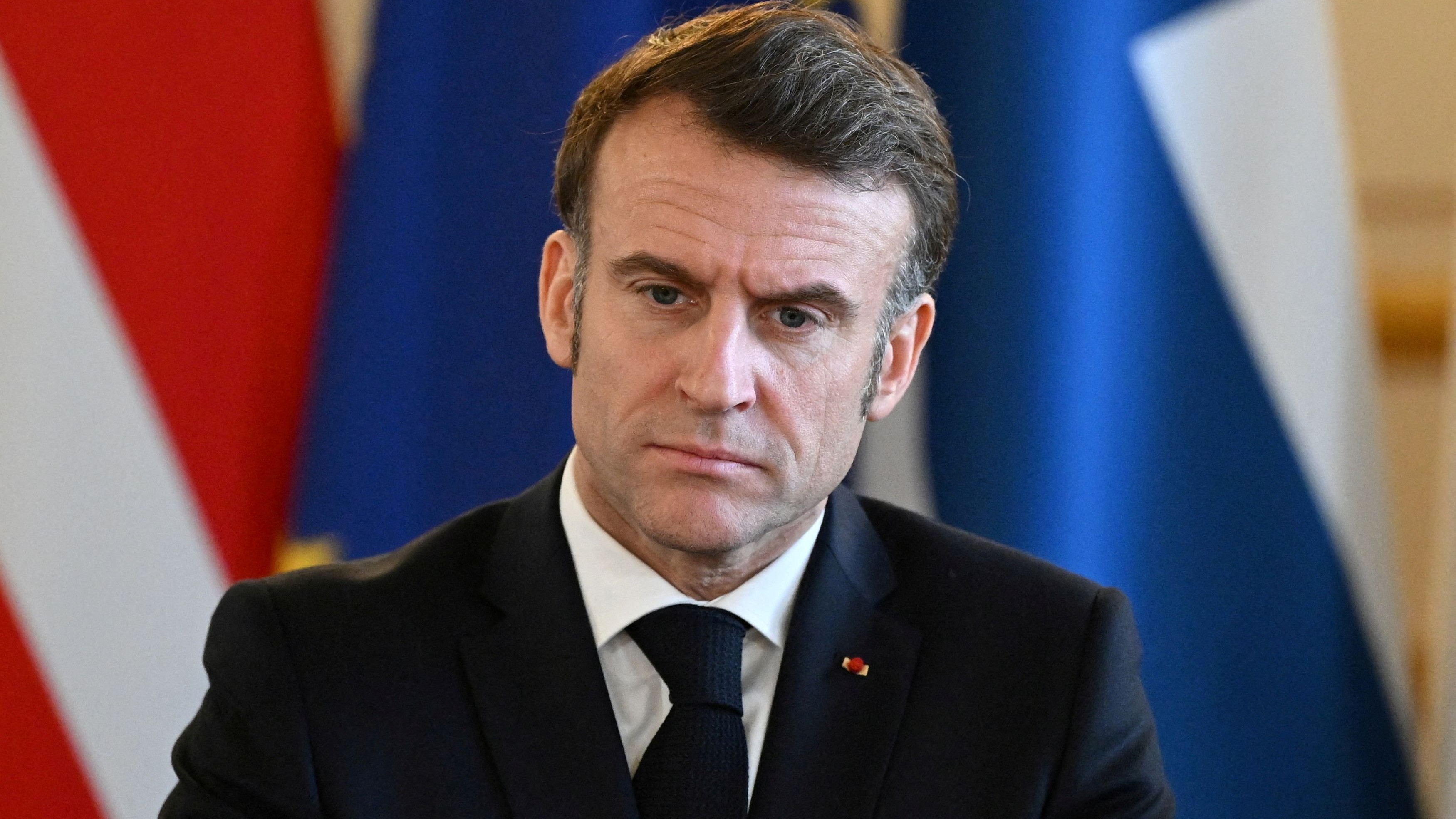 <div class="paragraphs"><p>Emmanuel Macron</p></div>