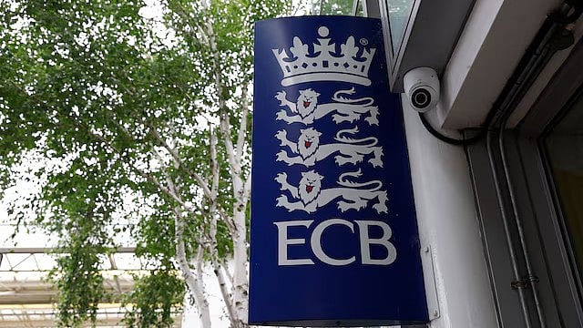 <div class="paragraphs"><p>General view of ECB signage</p></div>