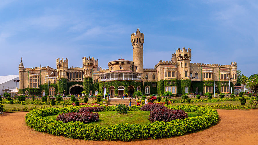 <div class="paragraphs"><p>Bangalore Palace</p></div>