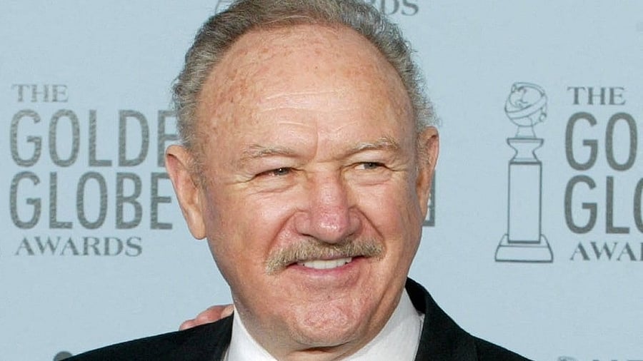 <div class="paragraphs"><p>Gene Hackman poses during the 60th annual Golden Globe Awards in Beverly Hills, California,  January 19, 2003. </p></div>