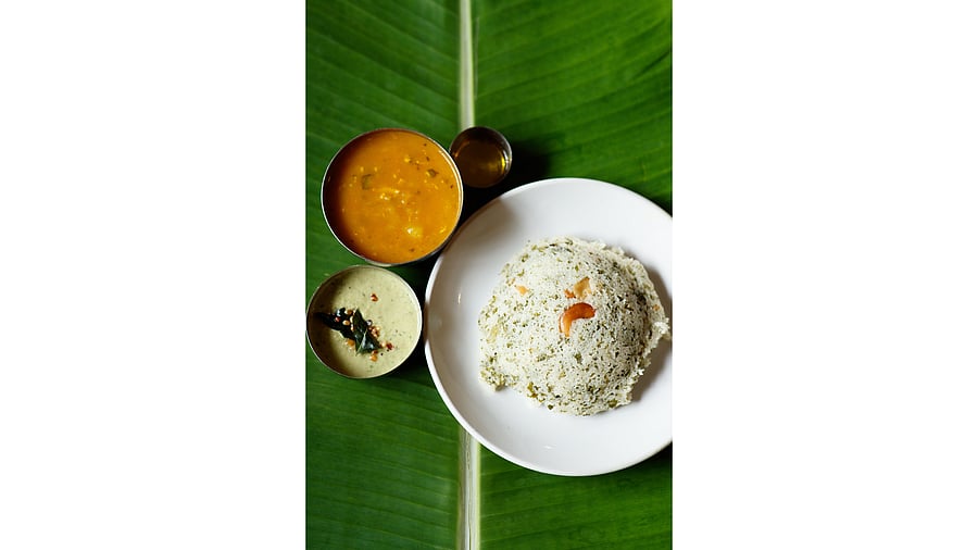 <div class="paragraphs"><p>Rava idli, chutney, saagu, and thuppa (ghee) at MTR. </p></div>