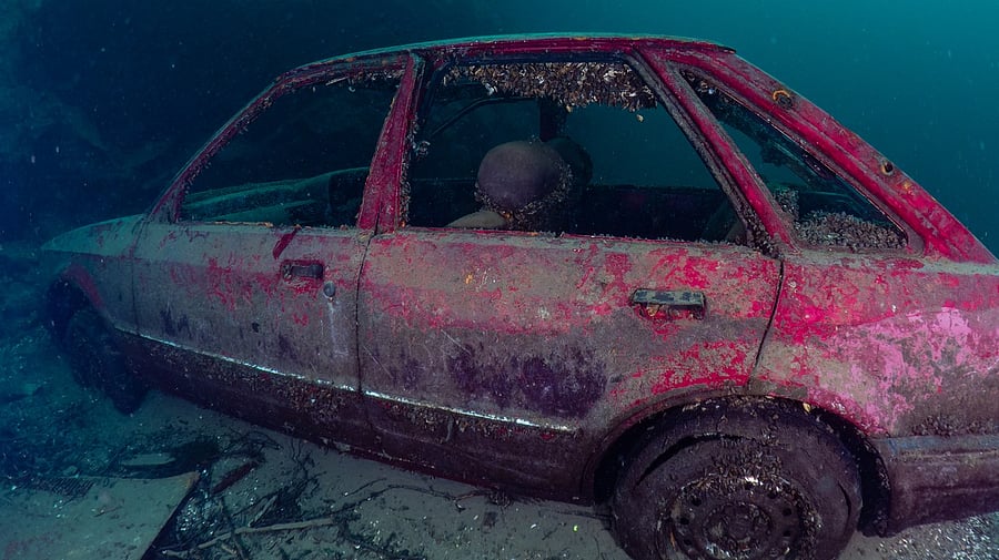 <div class="paragraphs"><p>Image showing the wreckage of an old car under water. For representational purposes.</p></div>