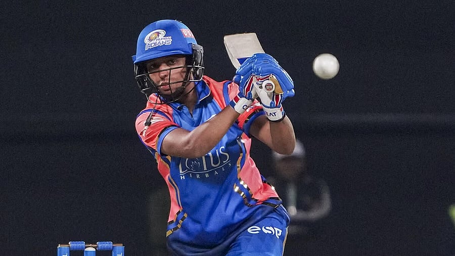 <div class="paragraphs"><p>Mumbai Indians' Harmanpreet Kaur</p></div>