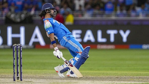 <div class="paragraphs"><p>KL Rahul celebrates their win against New Zealand in the ICC Champions Trophy 2025 final cricket match, in Dubai.</p></div>