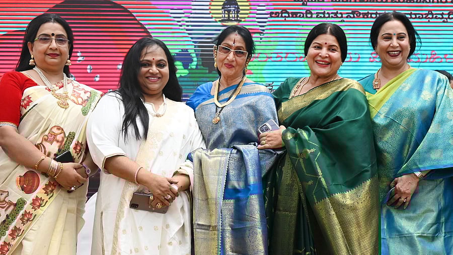 <div class="paragraphs"><p>Senior actors (L-R) Ambika, Saritha, Bharathi Vishnuvardhan, Jayamala and Geetha were honoured with the Ditta Mahile (Brave Women) awards as part of the International Women's Day celebrations at the BBMP head office on Monday. &nbsp;</p></div>