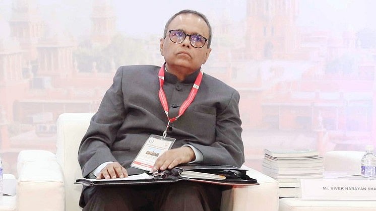 <div class="paragraphs"><p>Justice Joymalya Bagchi</p></div>