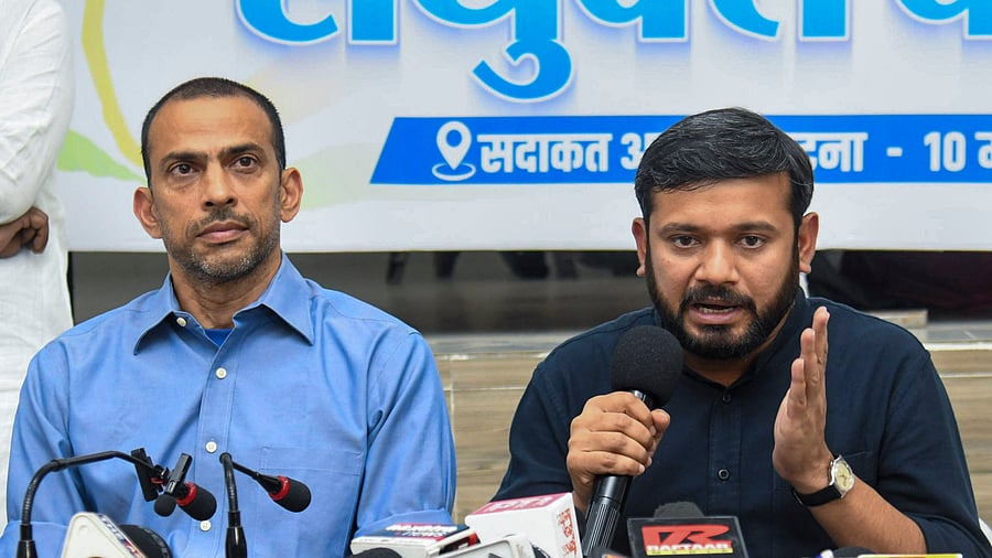 <div class="paragraphs"><p>Kanhaiya Kumar (right) with Bihar Congress in-charge Krishna Allavaru in Patna on Monday. </p></div>