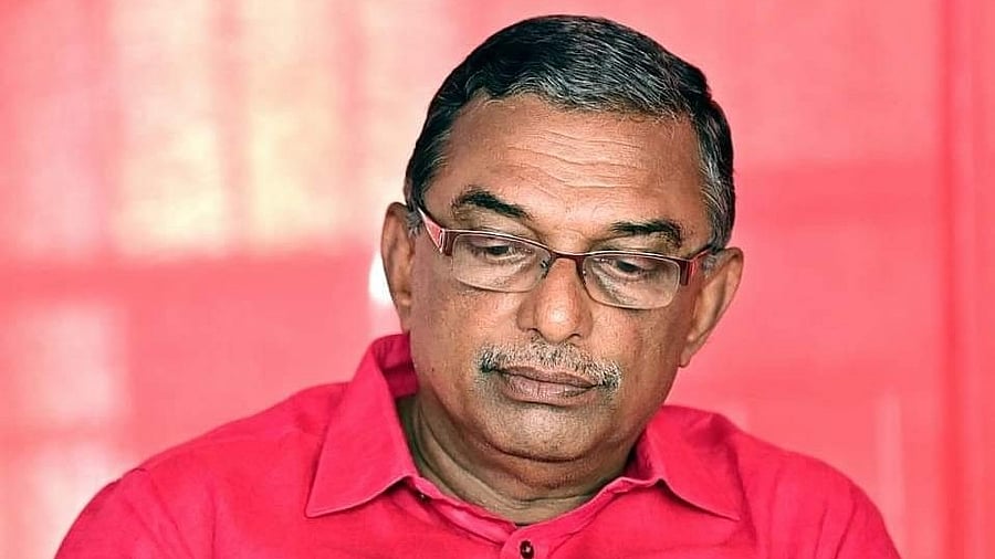 <div class="paragraphs"><p>A PadmaKumar</p></div>