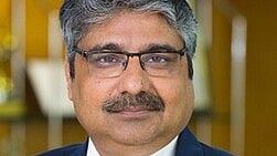 <div class="paragraphs"><p>AK Goel </p></div>