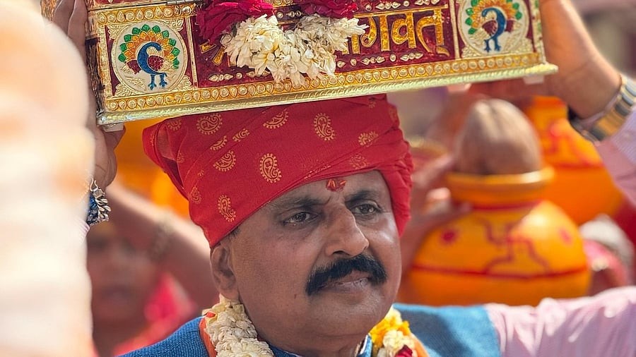 <div class="paragraphs"><p>BJP leader and UP MoS Raghuraj Singh.</p></div>