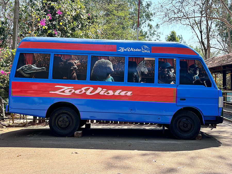 <div class="paragraphs"><p>The ‘Zoo Vista’ bus in which people visiting the Tyavarekoppa zoo-cum-safari near Shivamogga can watch a short VR video featuring animals.<strong> </strong></p></div>