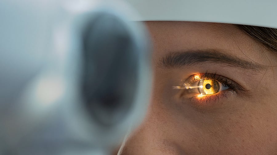 <div class="paragraphs"><p>A patient at the ophthalmologists'&nbsp;</p></div>