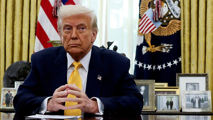 <div class="paragraphs"><p>Donald Trump</p></div>