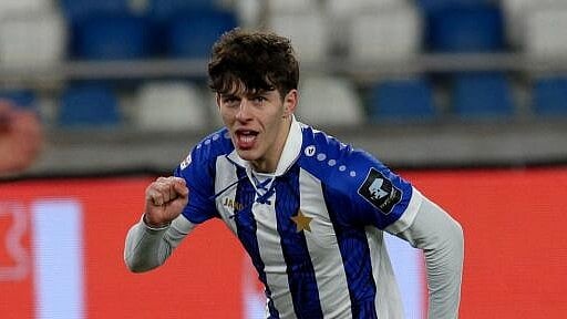 <div class="paragraphs"><p>Vakhtang Salia of Dinamo Tbilisi.</p></div>