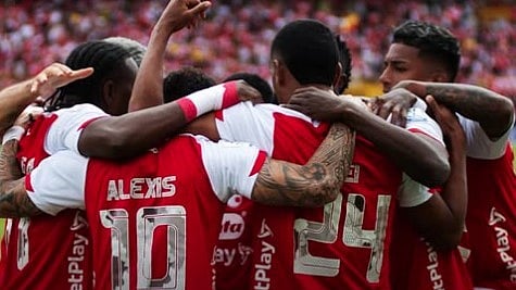 <div class="paragraphs"><p>Columbian footballers.</p></div>