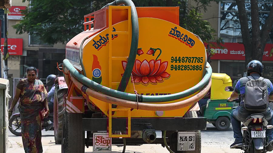 <div class="paragraphs"><p>Water tanker moving supply water to apartments in Bengaluru  </p></div>