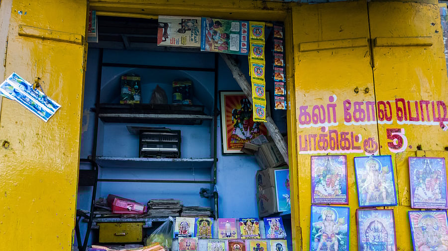 <div class="paragraphs"><p>Representative image showing Tamil wirten on a storefront</p></div>