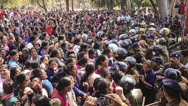 <div class="paragraphs"><p>Raising similar demands, the Anganwadi workers claimed before reporters that their honorarium is never paid in one go and it is disbursed in installments.</p></div>