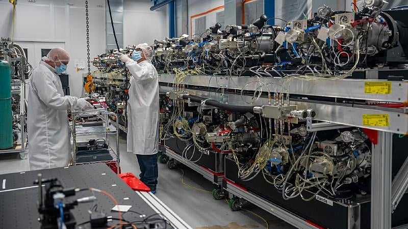 <div class="paragraphs"><p>Dark energy, the new measurement suggests, may not resign our universe to a fate of being ripped apart across every scale, from galaxy clusters down to atomic nuclei.</p></div>