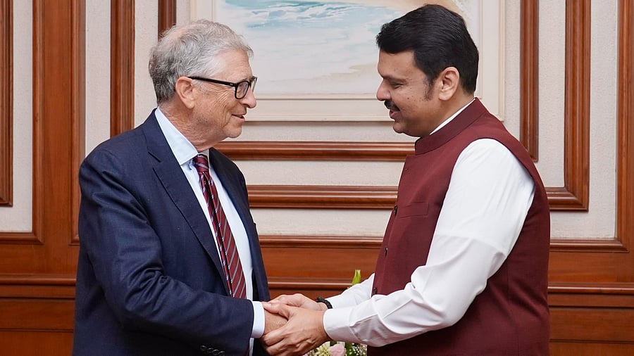 <div class="paragraphs"><p>Bill Gates and Devendra Fadnavis</p></div>