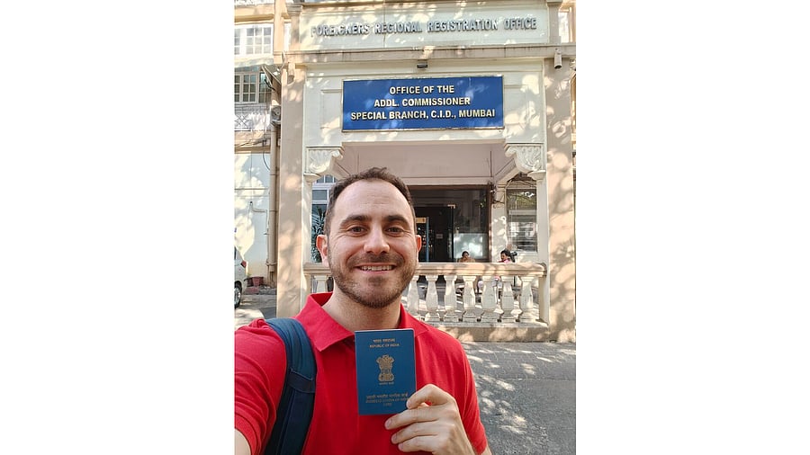 <div class="paragraphs"><p>The man said that he was fed up of the inflation in America which had been affecting his quality of life.</p></div>