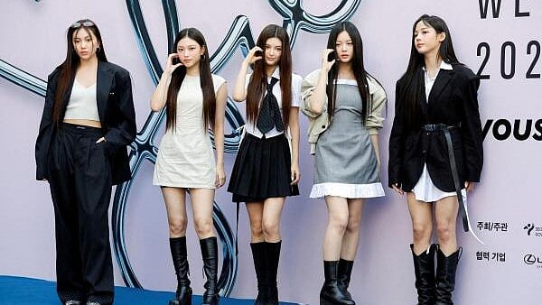 <div class="paragraphs"><p>K-pop girl band NewJeans poses for a photograph during 2025 SS Seoul Fashion Week at Dongdaemun Design Plaza (DDP) in Seoul, South Korea, September 3, 2024.</p></div>