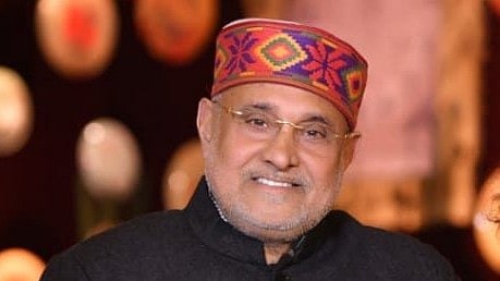 <div class="paragraphs"><p>Avinash Rai Khanna</p></div>