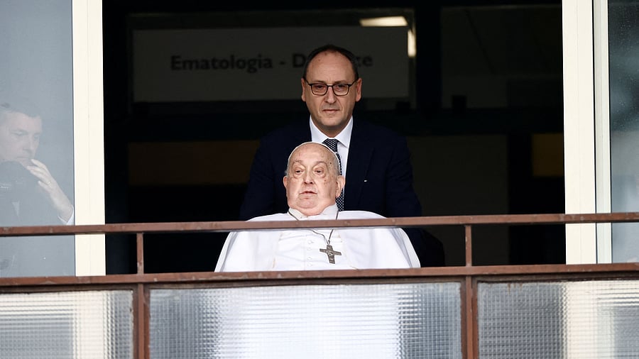 <div class="paragraphs"><p>Pope Francis makes his first public appearance in five weeks, on the day he is set to be discharged from Gemelli Hospital, in Rome, Italy, March 23, 2025.</p></div>