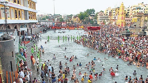 <div class="paragraphs"><p>Devotees at the Kumbh Mela at Nashik</p></div>