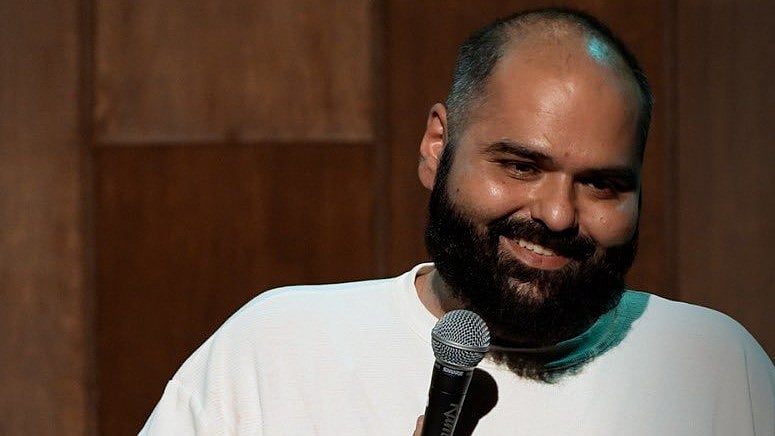 <div class="paragraphs"><p>Kunal Kamra</p></div>