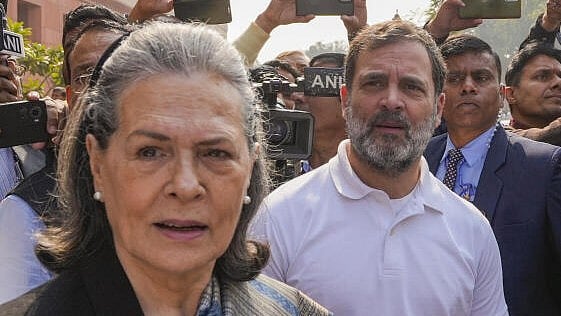 <div class="paragraphs"><p>Congress leaders Sonia Gandhi (left)) and Rahul Gandhi.</p></div>