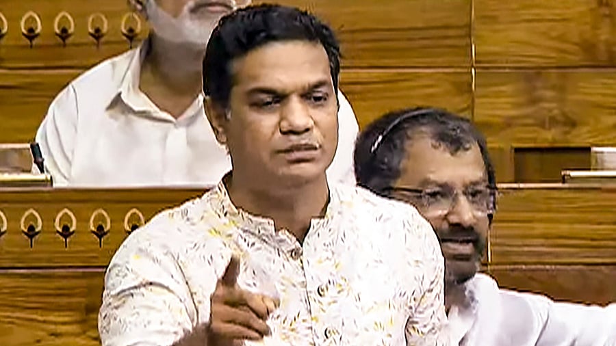 <div class="paragraphs"><p> Congress MP Hibi Eden speaks in the Lok Sabha </p></div>