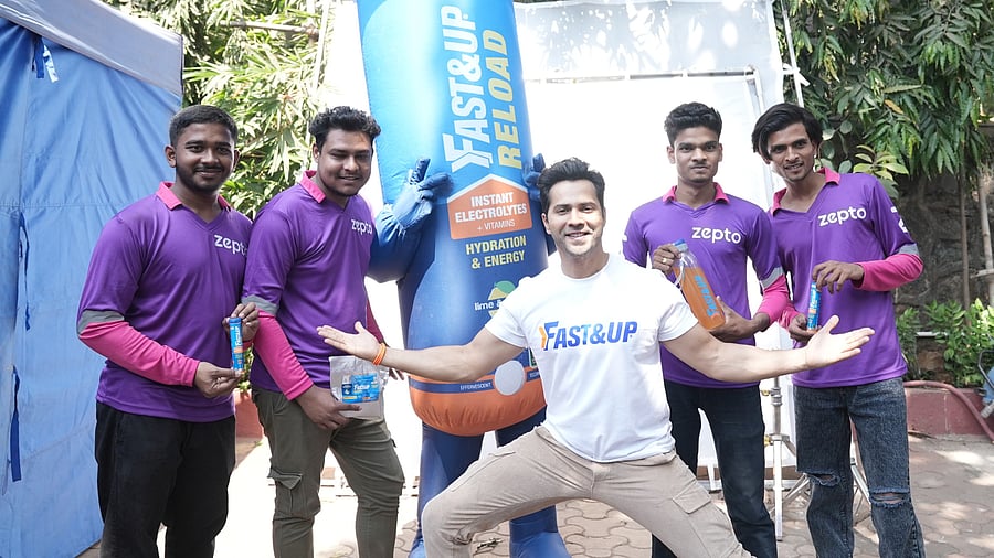 <div class="paragraphs"><p>Varun Dhawan.</p></div>