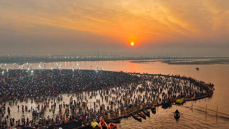 <div class="paragraphs"><p>People at the Kumbh Mela (Image for representation)</p></div>