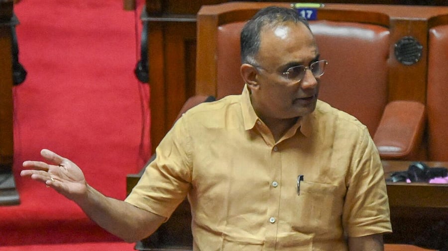 <div class="paragraphs"><p>Dinesh Gundu Rao.</p></div>
