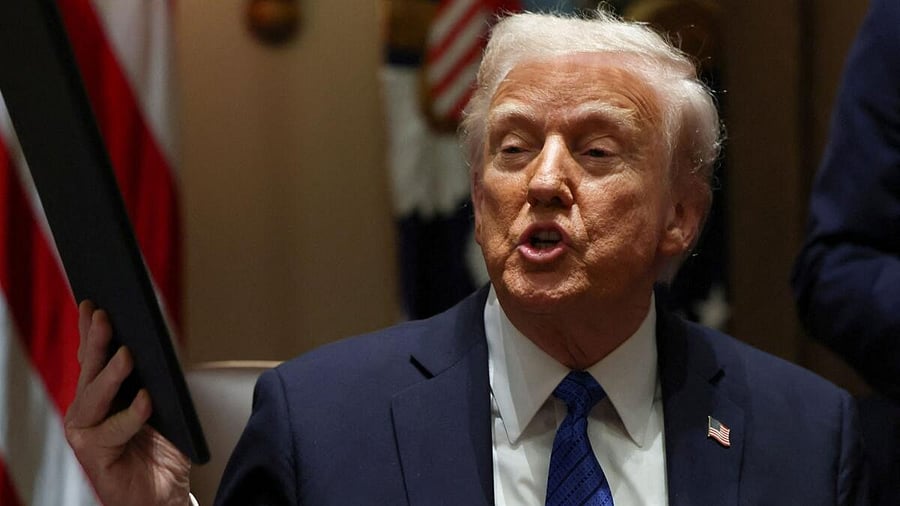 <div class="paragraphs"><p>Donald Trump. </p></div>