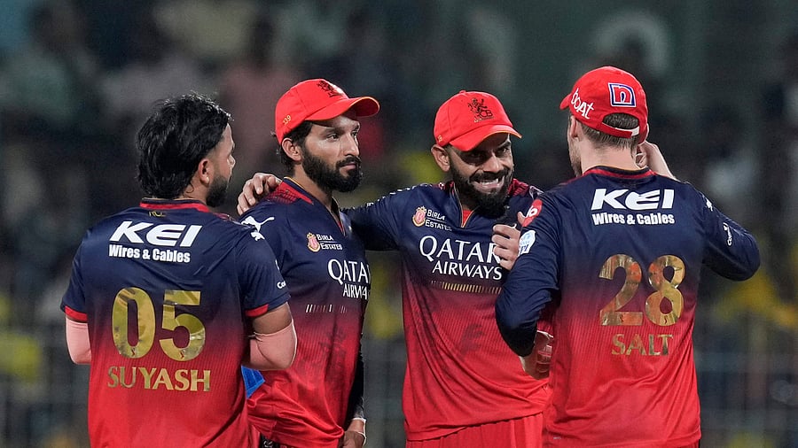 <div class="paragraphs"><p>Royal Challengers Bengaluru's players celebrate the wicket of Chennai Super Kings’ Rachin Ravindra during an Indian Premier League (IPL) 2025 T20 cricket match between Chennai Super Kings and Royal Challengers Bengaluru</p></div>