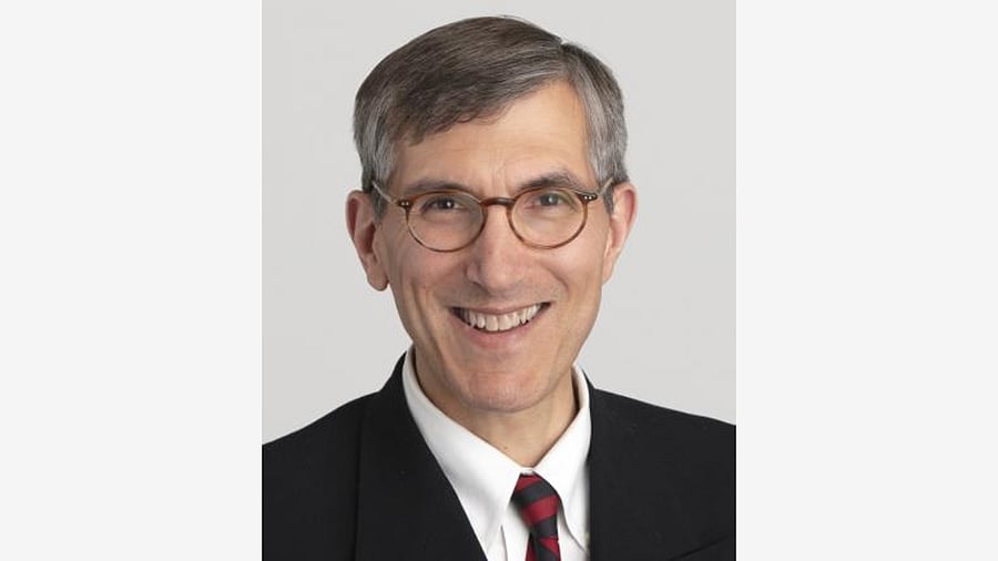 <div class="paragraphs"><p>Peter Marks</p></div>