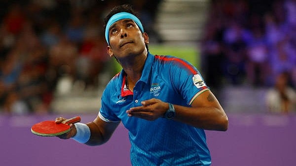 <div class="paragraphs"><p>Sharath Kamal</p></div>