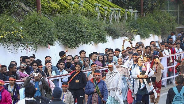 <div class="paragraphs"><p>Devotees on the way to Mata Vaishno Devi shrine</p></div>