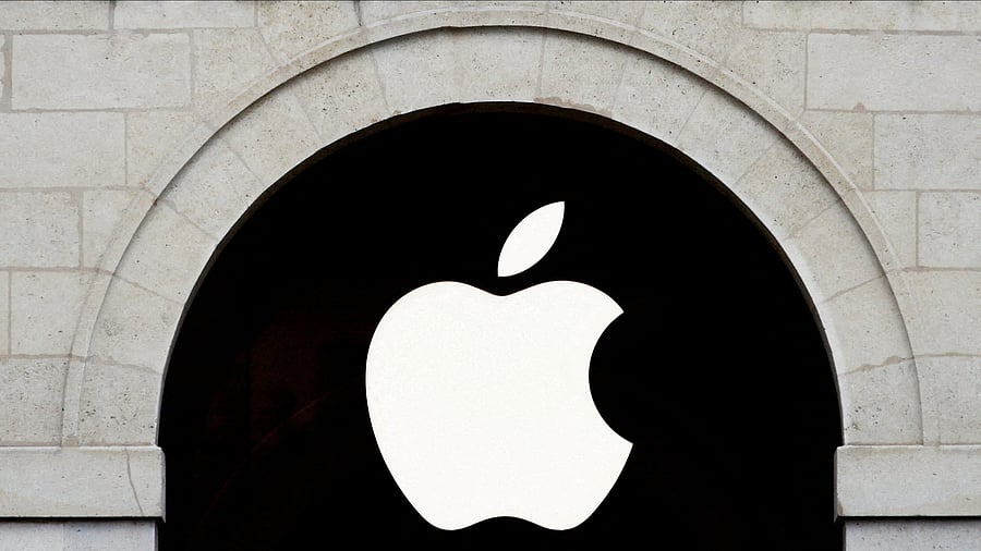 <div class="paragraphs"><p>The Apple logo is seen on an Apple store at The Marche Saint Germain in Paris, France July 15, 2020. </p></div>