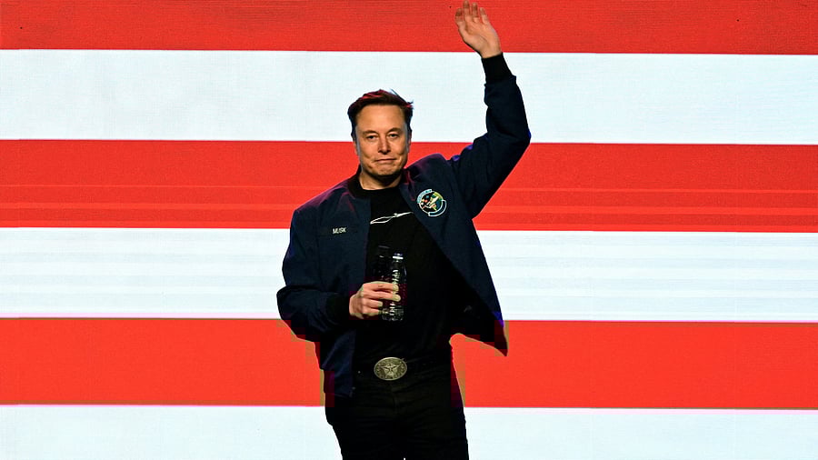 <div class="paragraphs"><p>Tesla CEO Elon Musk</p></div>