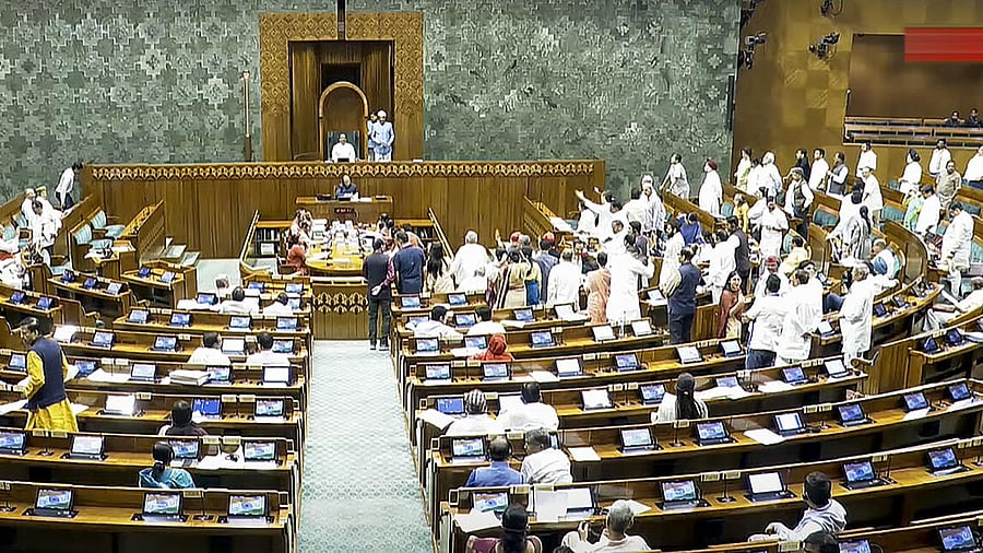 <div class="paragraphs"><p>Opposition MPs protest in the Lok Sabha during the Budget session of Parliament, in New Delhi, Tuesday, April 1, 2025.</p></div>