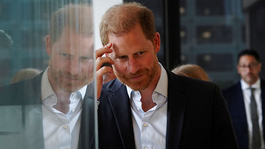 <div class="paragraphs"><p>Prince Harry</p></div>